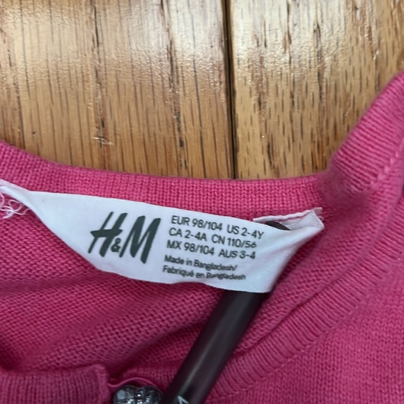 Girl’s cropped cardigans. Size 2-4Y - Picture 5 of 5